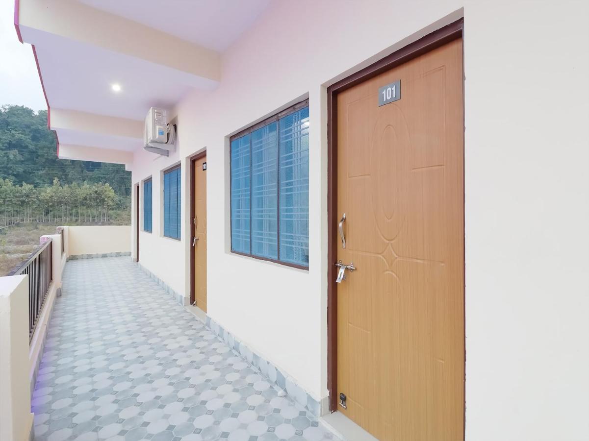 Oyo 84661 Lakshmi Home Stay Jhājra מראה חיצוני תמונה